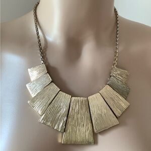NY Gold Tone Collar Necklace